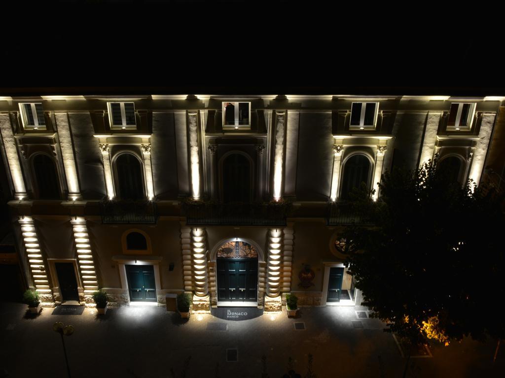 مبيت وإفطار ماتيرا La Residenza Del Monaco Bianco المظهر الخارجي الصورة